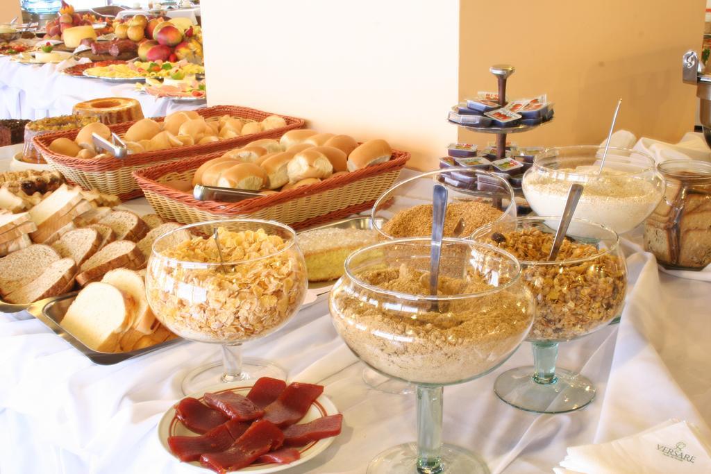 San Silvestre Hotel Passo Fundo Eksteriør billede
