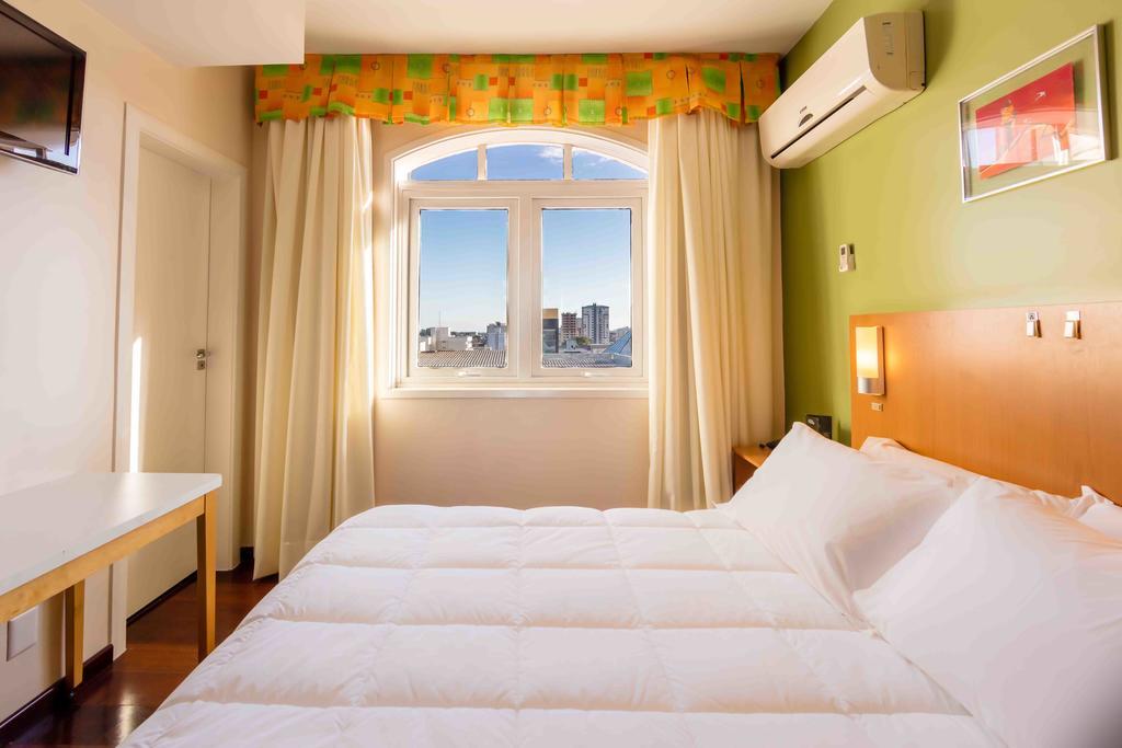 San Silvestre Hotel Passo Fundo Eksteriør billede